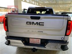GMC Sierra